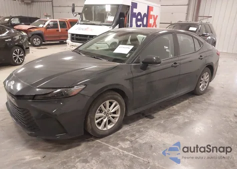 2025 Toyota Camry Le из США, поврежденный, VIN 4T1DAACK4SU066950